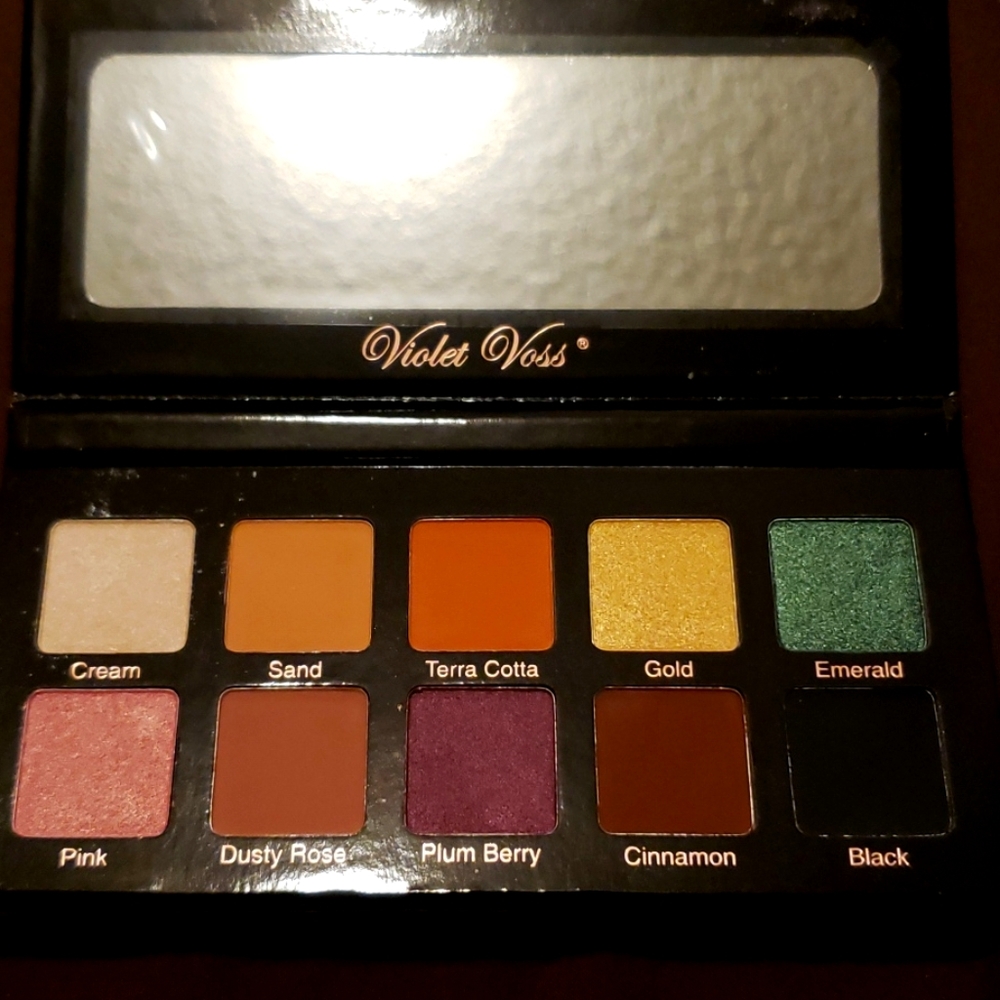 Essentials palette